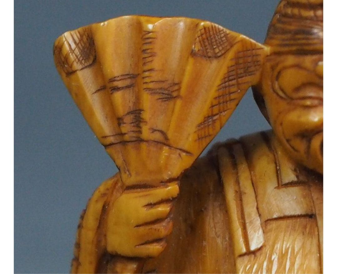 送料無料　時代物 根付 翁