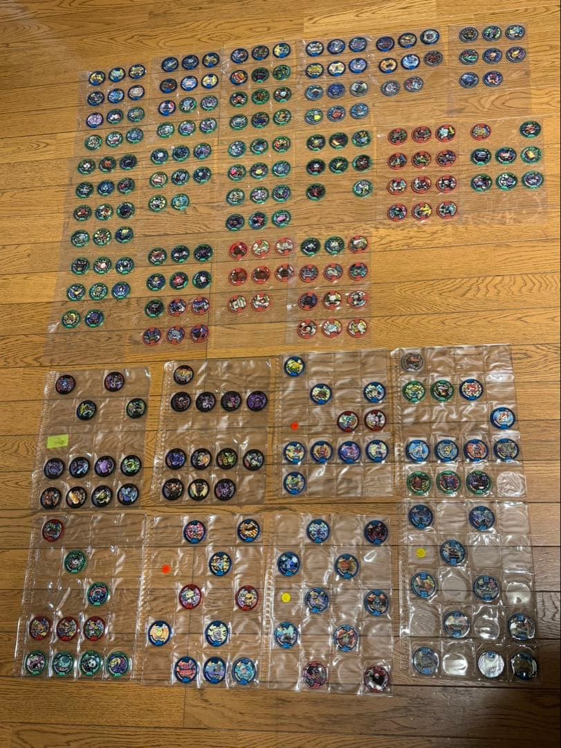 妖怪メダル　約100コンプセット以上　約1,700種類以上　未使用多数　コンプ