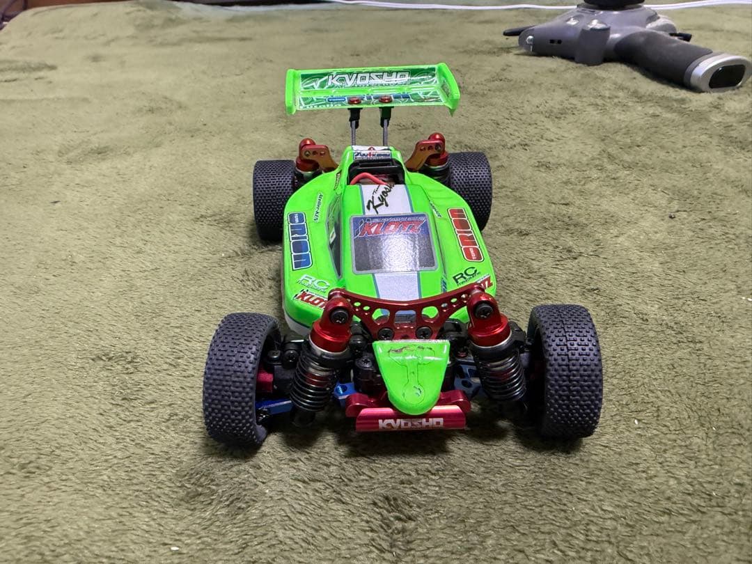 Kyosho Orion RCカー グリーン