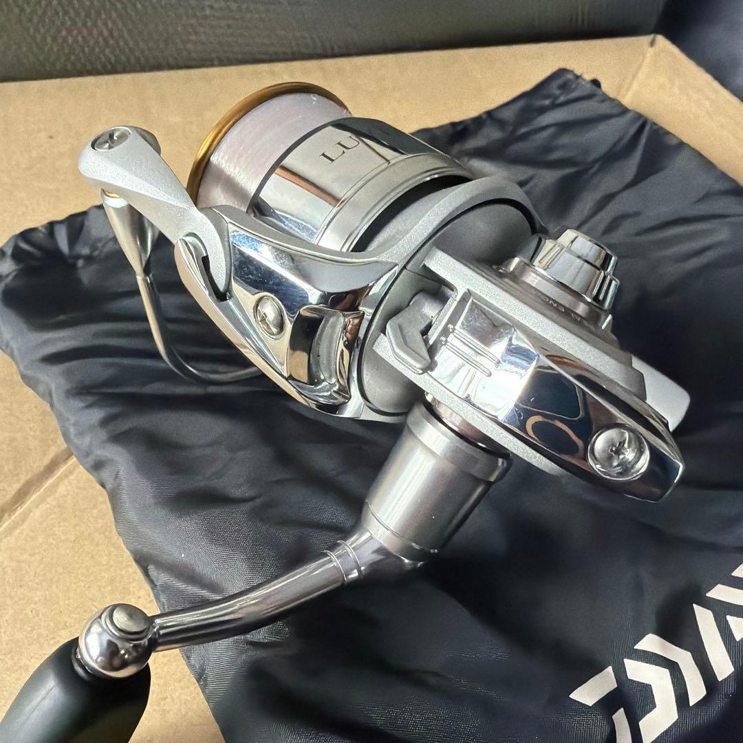 ダイワ スピニングリール ルビアス2004