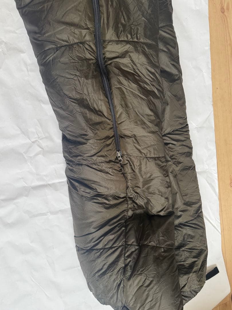 馬*酒様 NANGA SF800 スリーピングバッグ　ダークカーキ