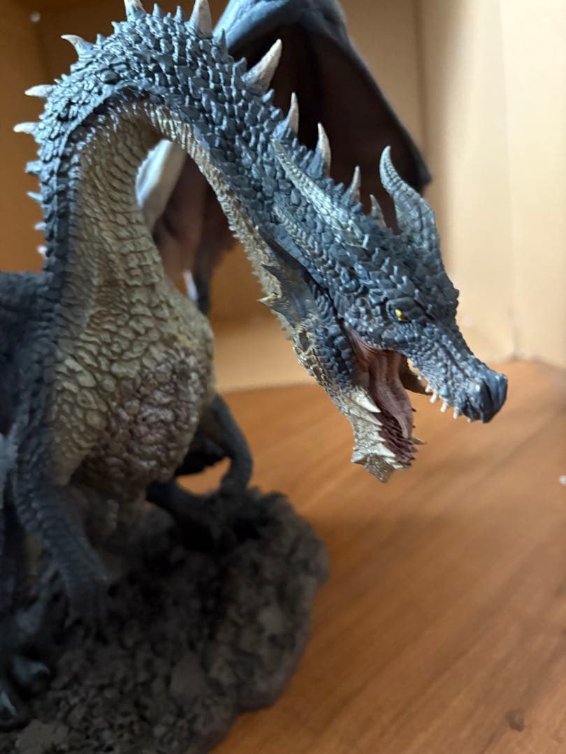 【はるき】カプコンフィギュアビルダークリエイターズモデル　黒龍ミラボレアス