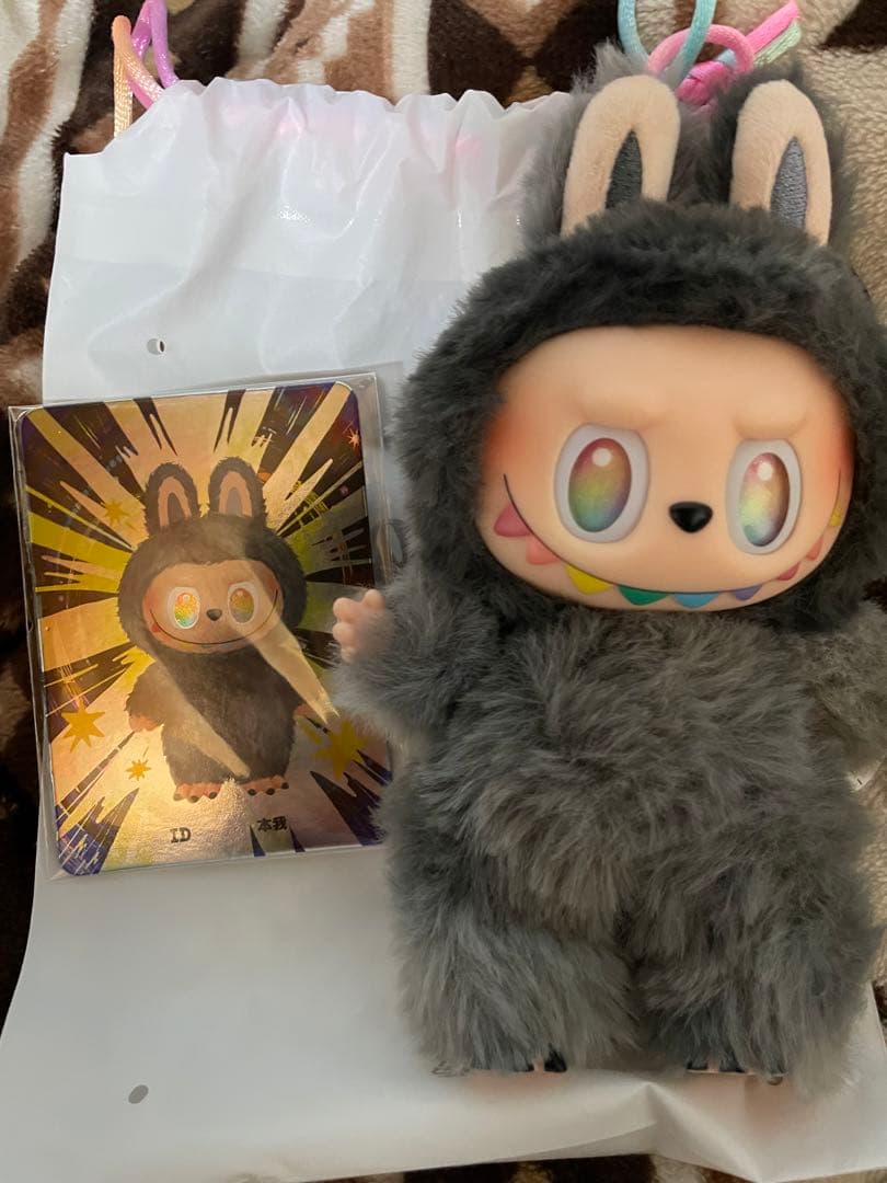 POPMART Big into Energy シークレット ラブブ