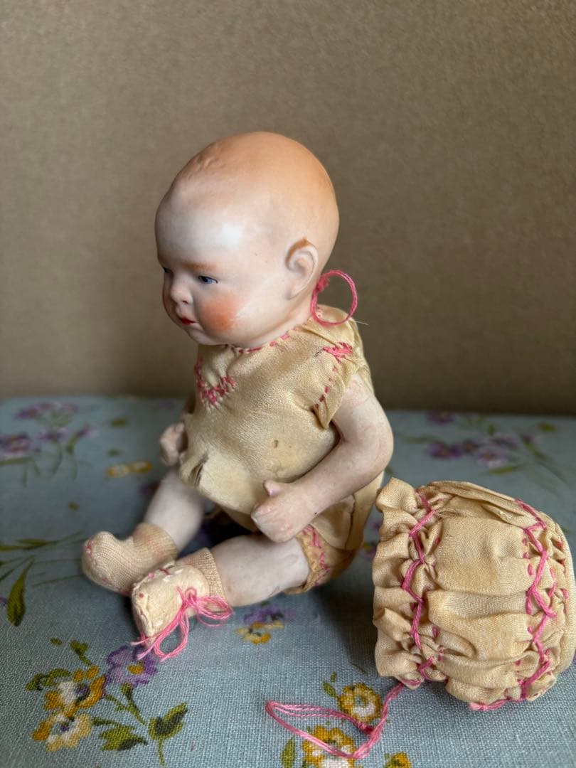 メイドインジャパンの小さなベビー