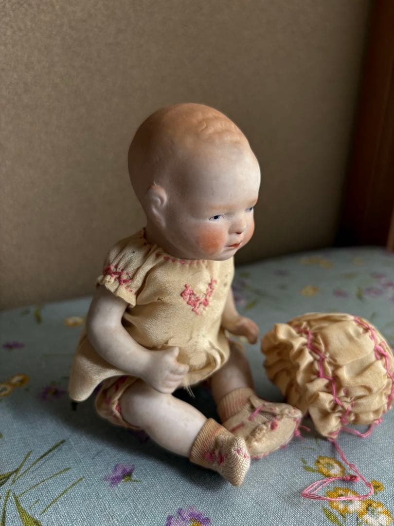 メイドインジャパンの小さなベビー