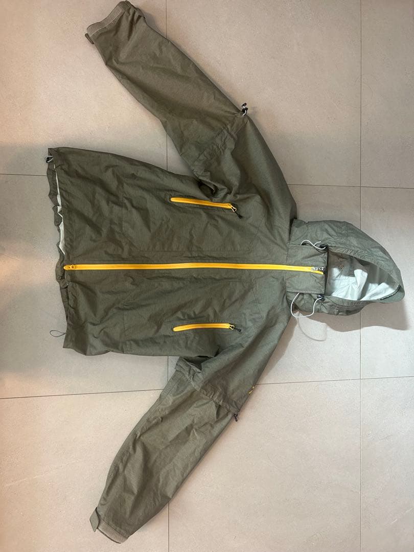 ダイワ　ウェア上下