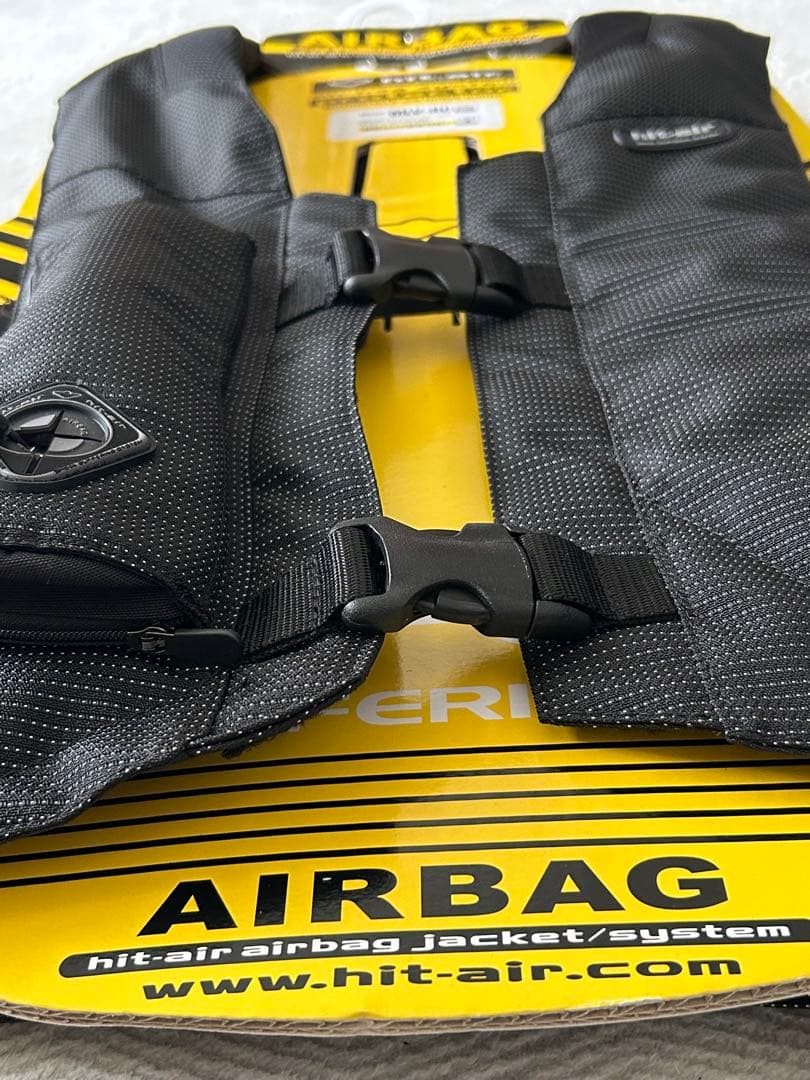 hit-air MLX-RE3 ブラック/イエロー ライフジャケット