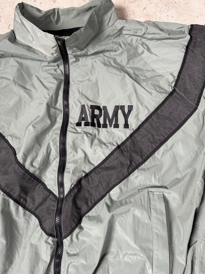 U.S.ARMY アメリカ軍 トレーニングジャケット IPFU 実物 205