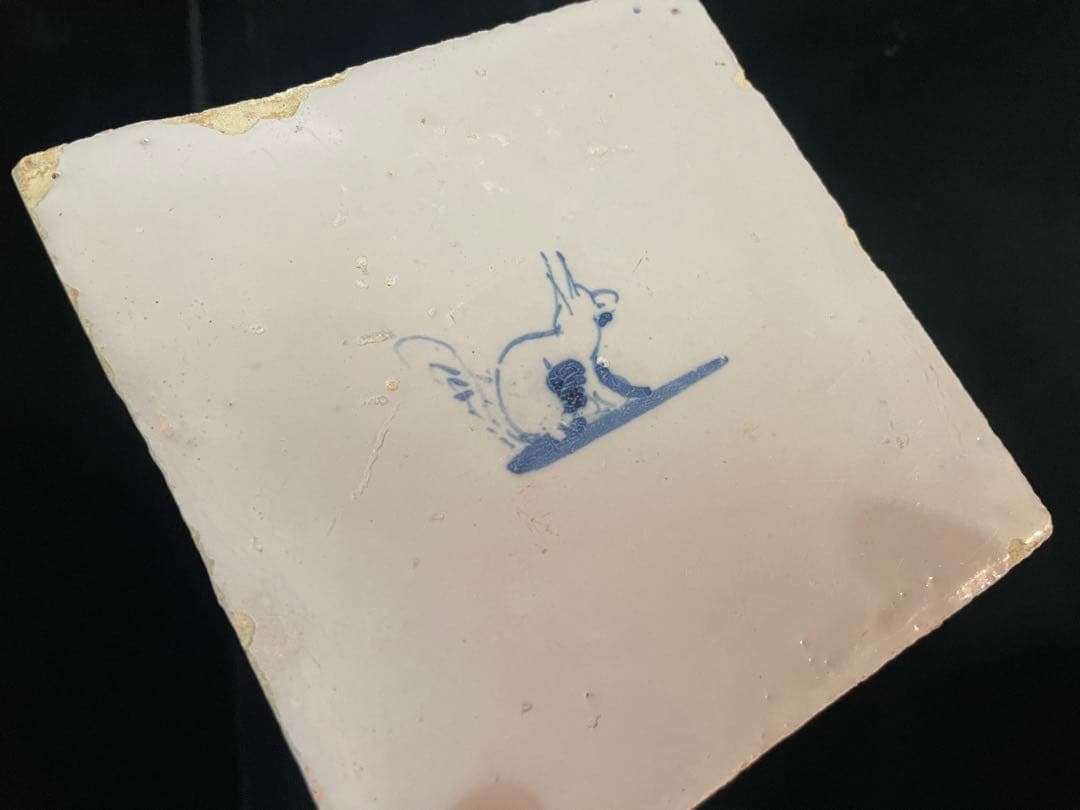 1700点代　デルフトタイル　うさぎ/ アンティーク　古道具　18世紀