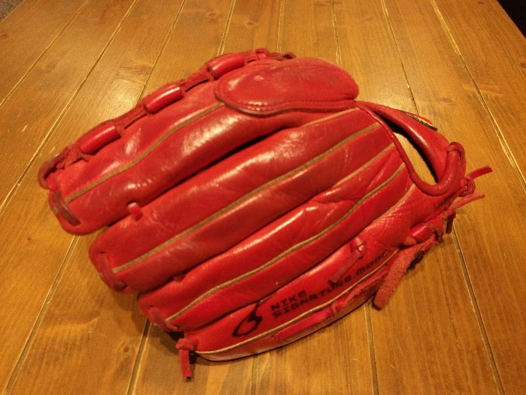 Nike 松坂大輔モデル 軟式グローブ レッド