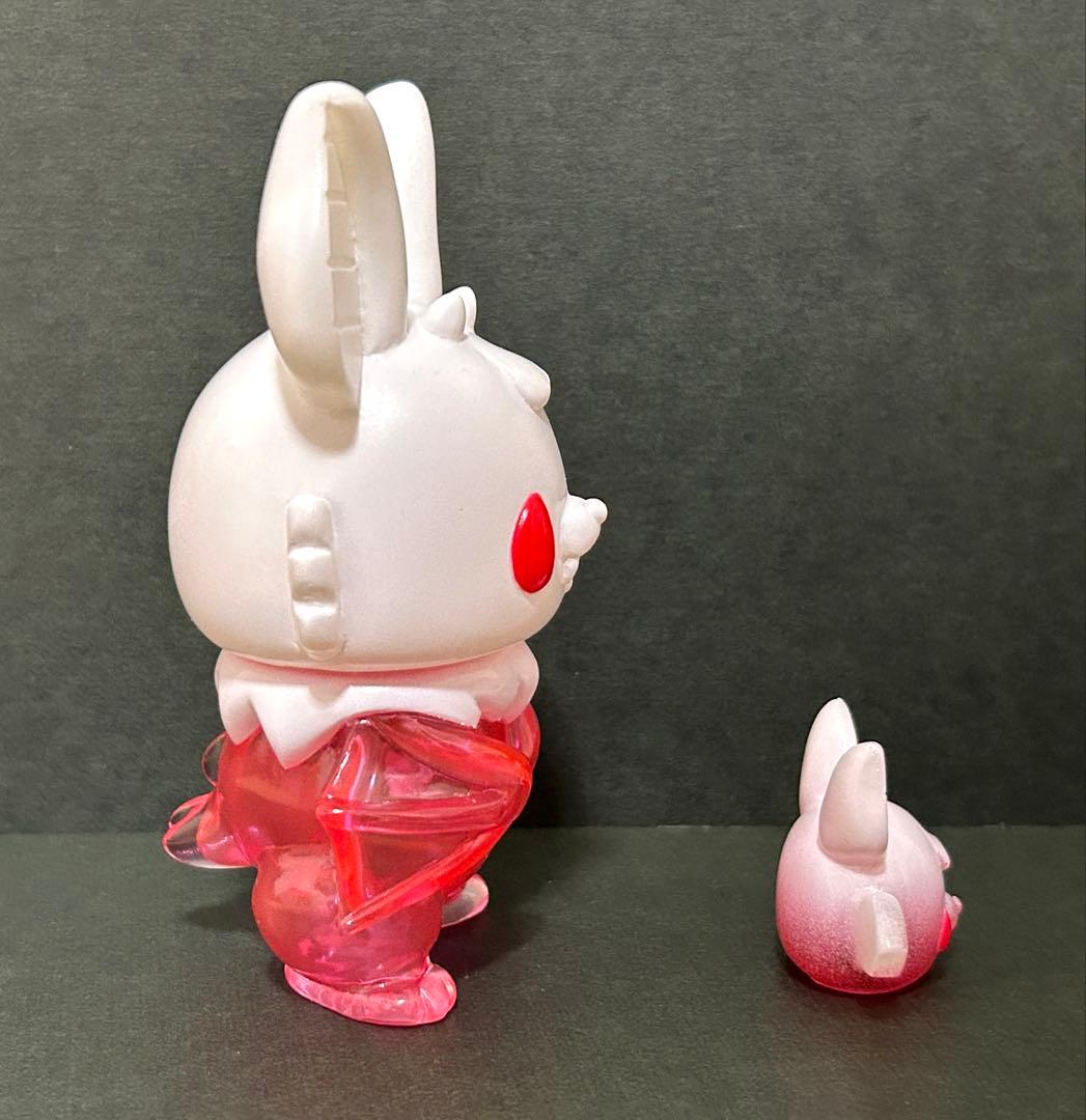 【C-toy'sソフビ蝙蝠怪獣パタパタン クリームソーダイチゴ ミニ色紙付き】