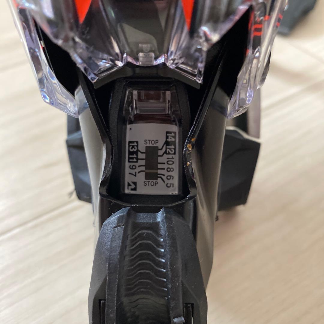 Nordica スキー板 ブラック レッド