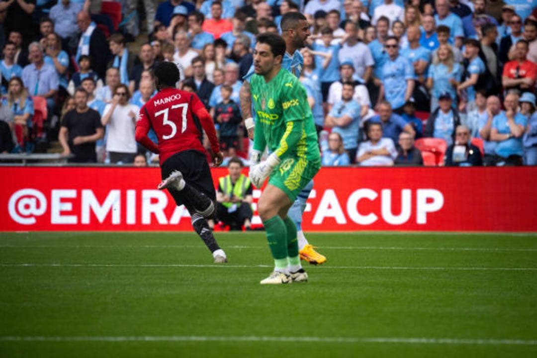 マンチェスターユナイテッド　ユニフォーム　メイヌー　FAカップ　23/24（H）