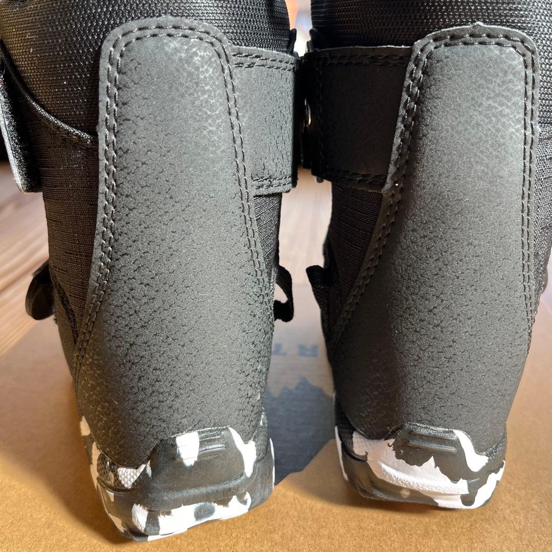 バートン グロム　Burton キッズ13.5cm スノーボードブーツ