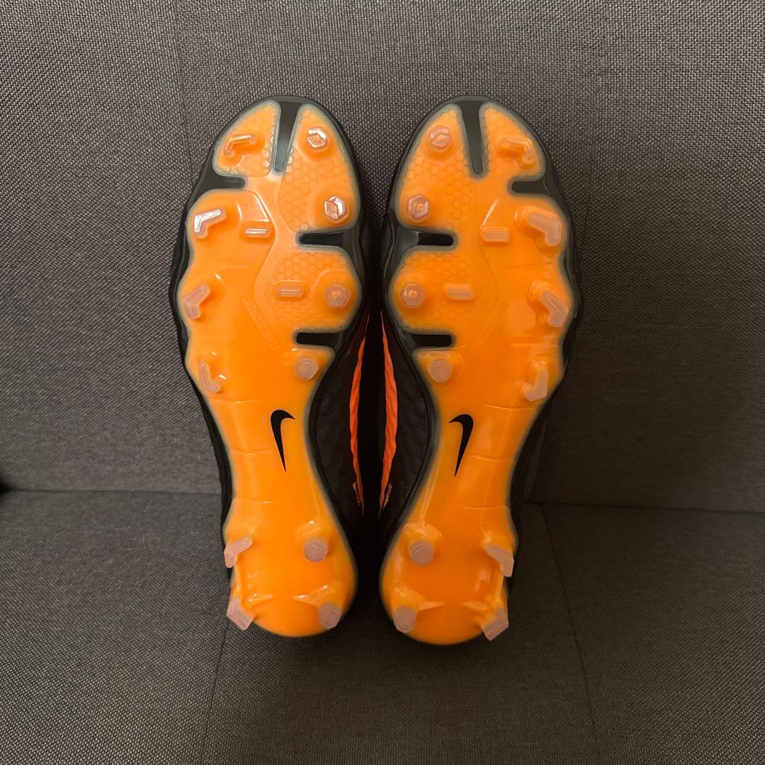 NIKE ハイパーヴェノム ファントム RGN SE FG 26cm