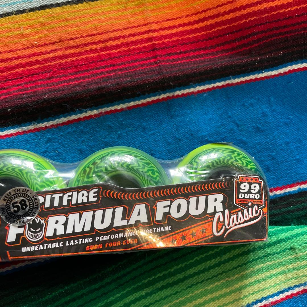 SPITFIRE FORMULA FOUR 58mm99a スケボーウィール