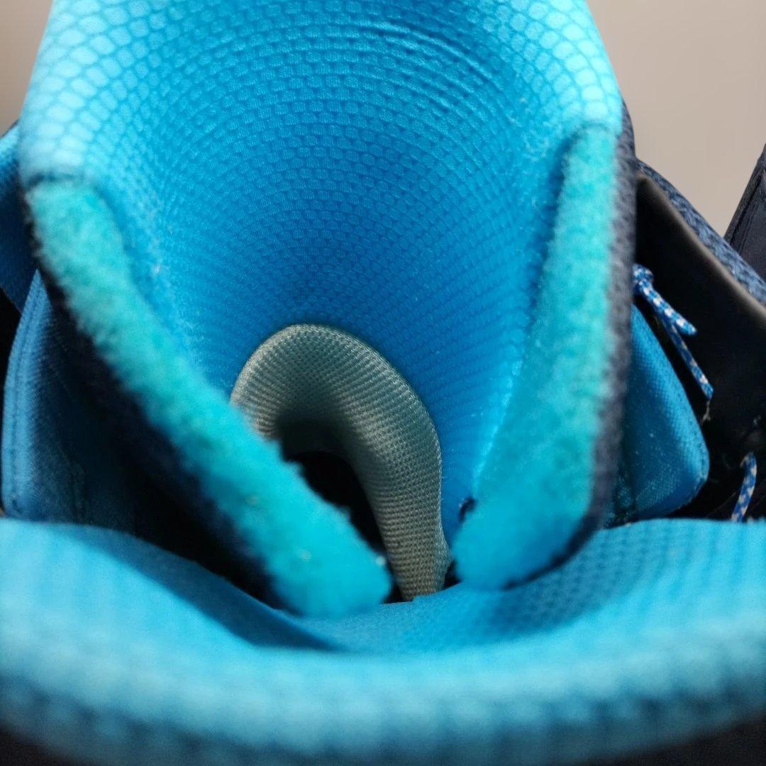 Burton Ion スノーボードブーツ ネイビー/ブルー　28.5cmバック付