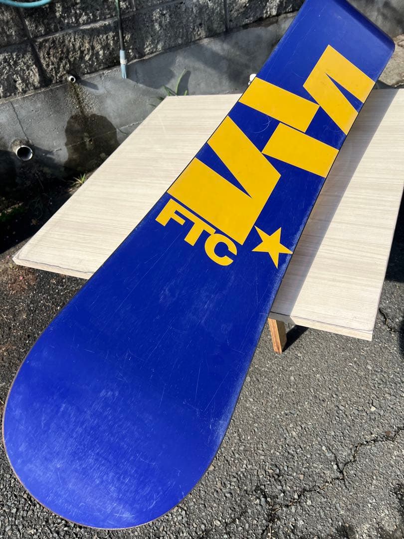 FTCの板(146㎝)とFLOWのビンディング