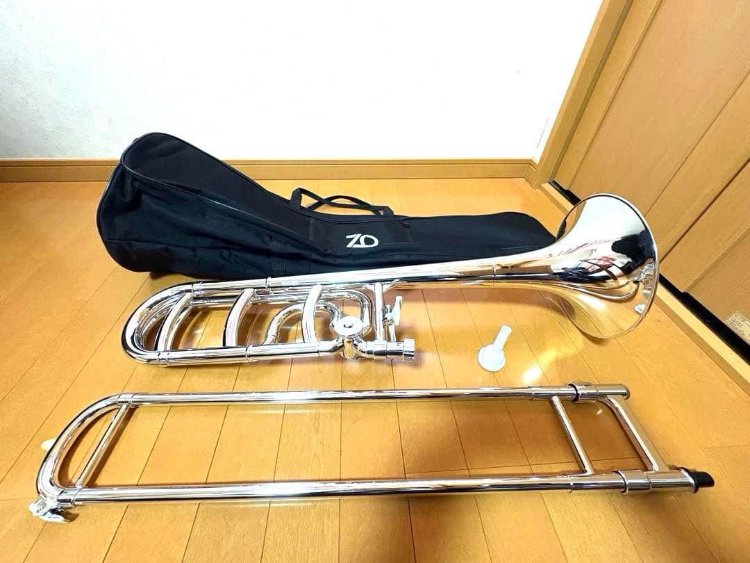 ZO プラスチック テナーバストロンボーン シルバー