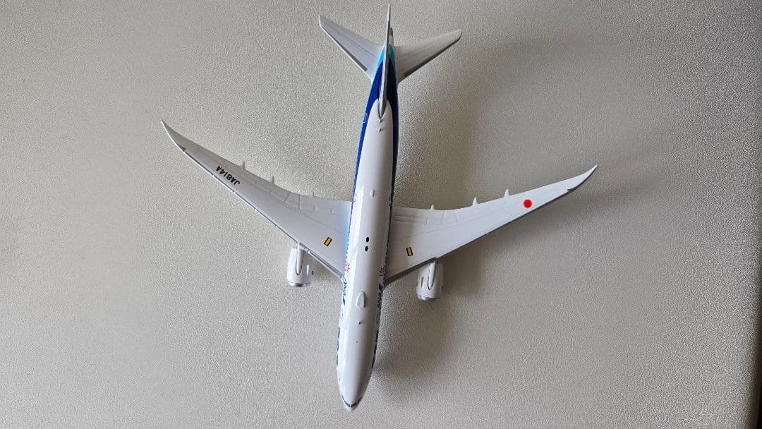 ANA 787-8 特別塗装 JA814A 1:400