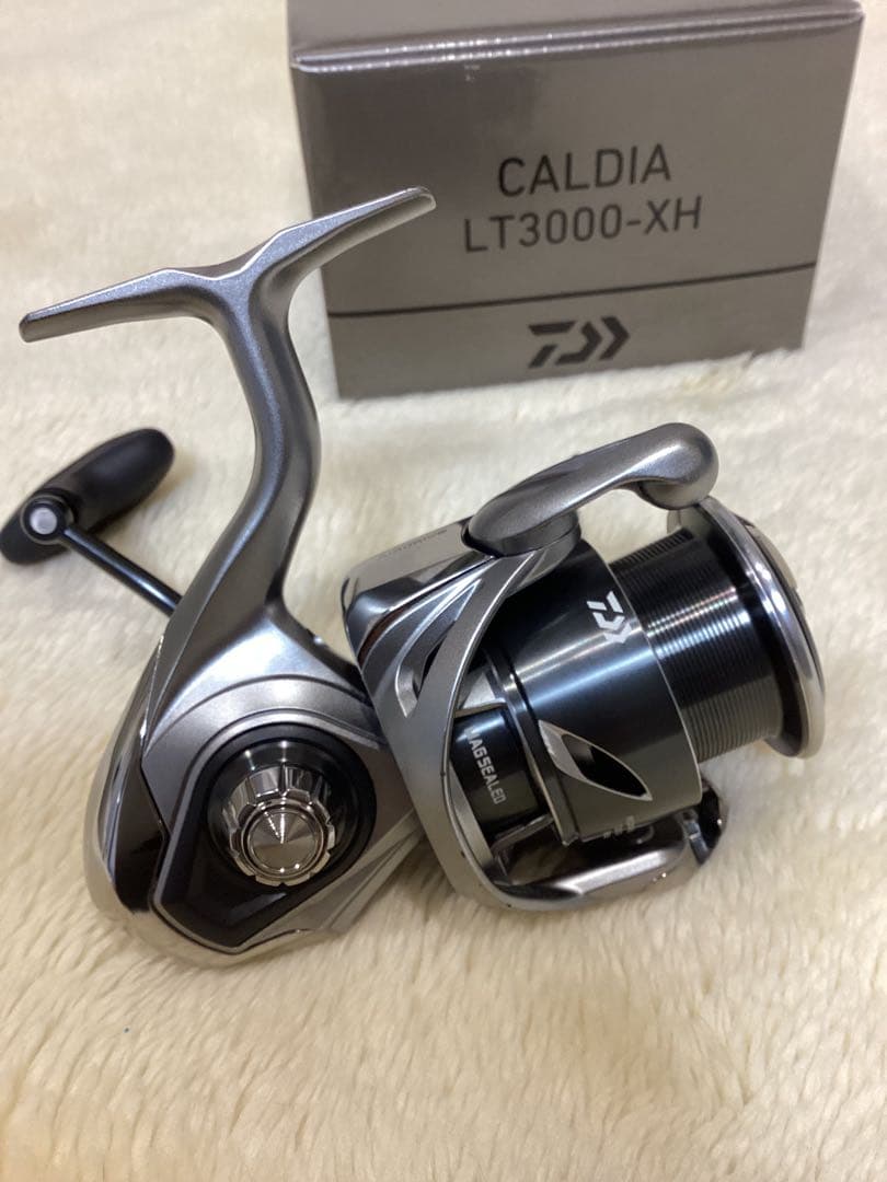 Daiwa CALDIA LT3000-XH スピニングリール