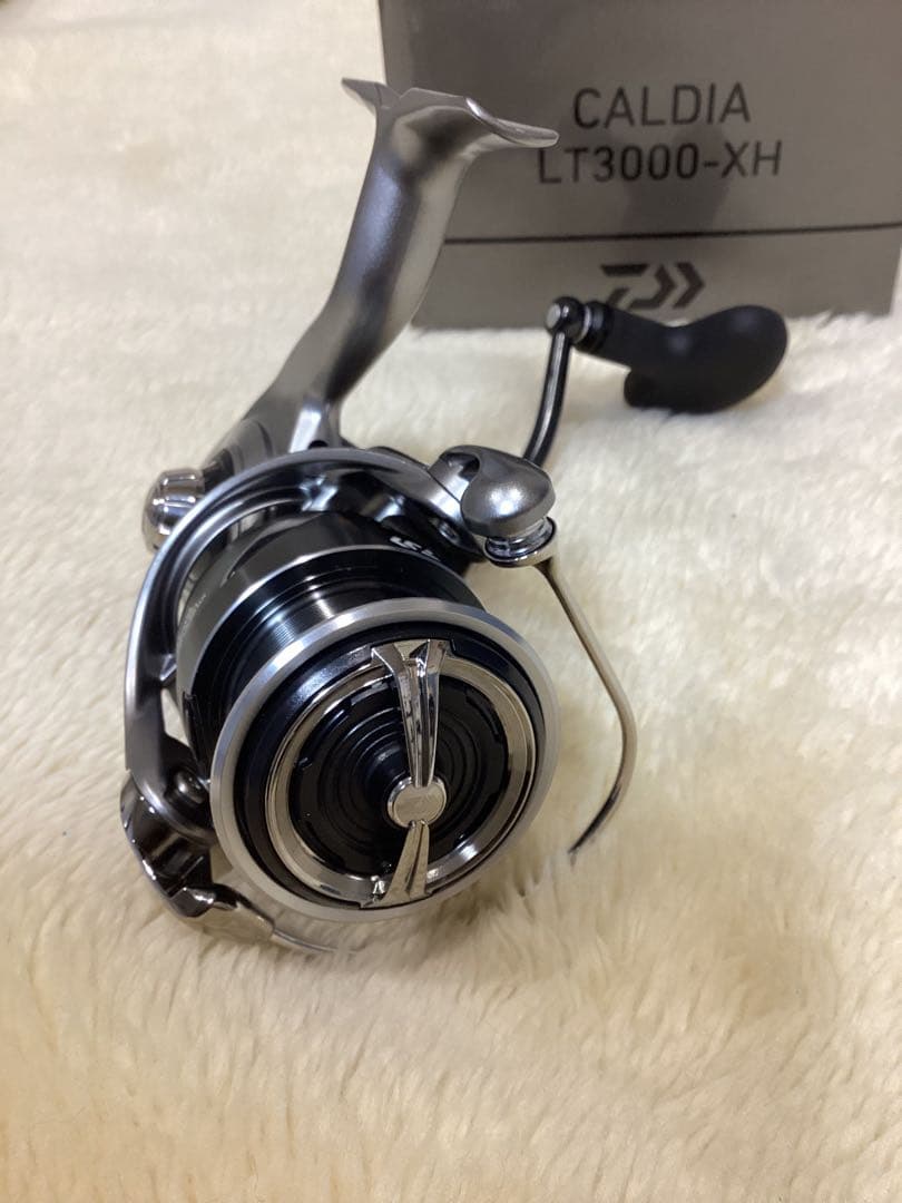 Daiwa CALDIA LT3000-XH スピニングリール