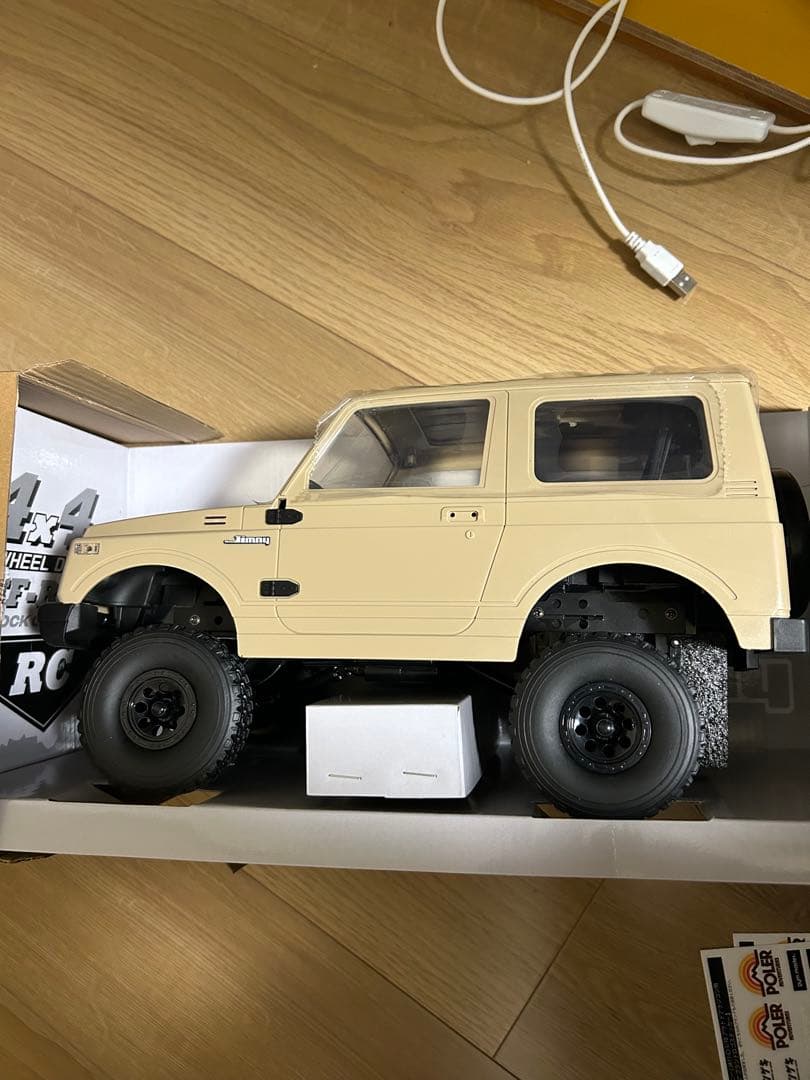 WPL スズキ　ジムニー　JA11 ラジコン　サンドベージュ