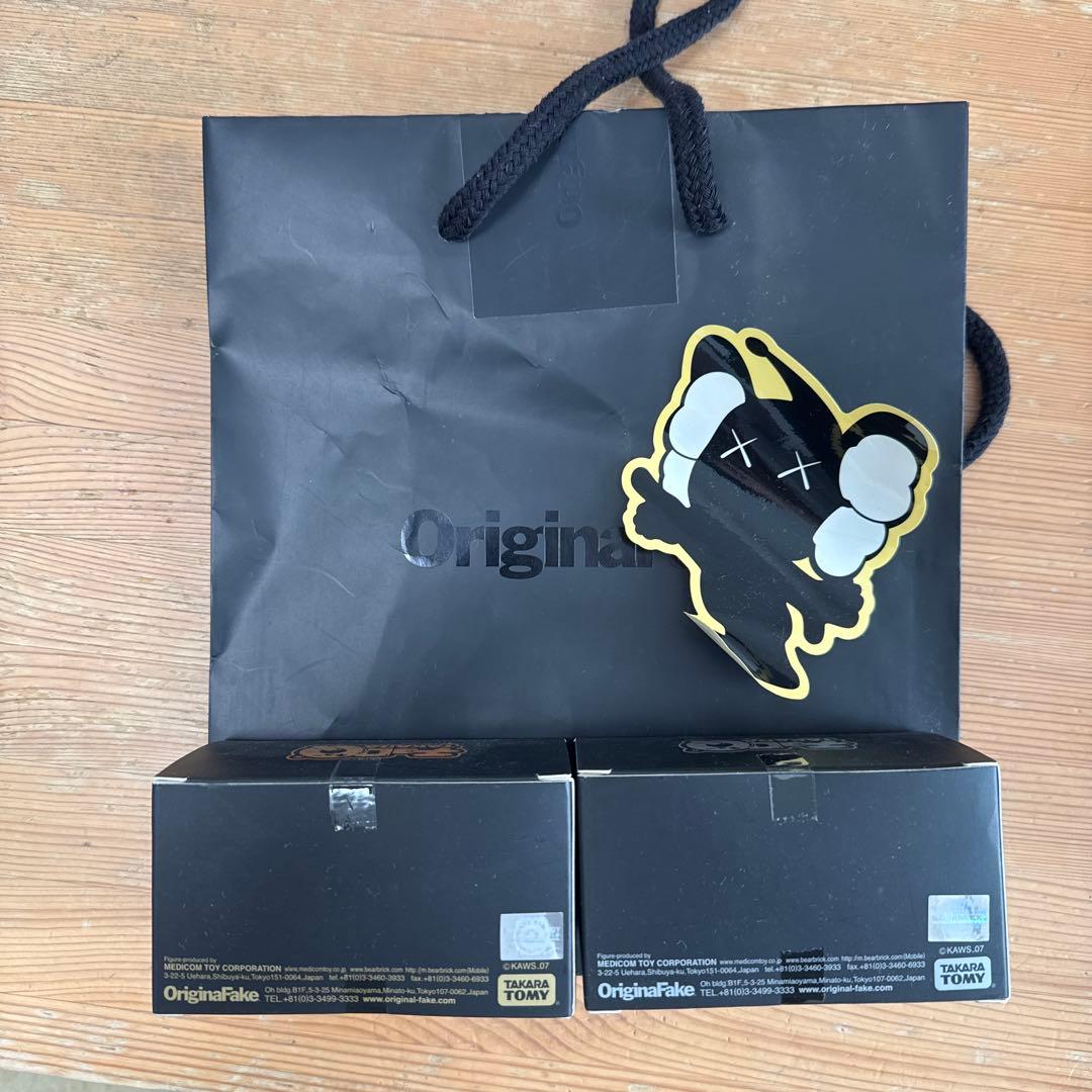 BE@RBRICK Original Fake KAWS チョロQ ベアブリック