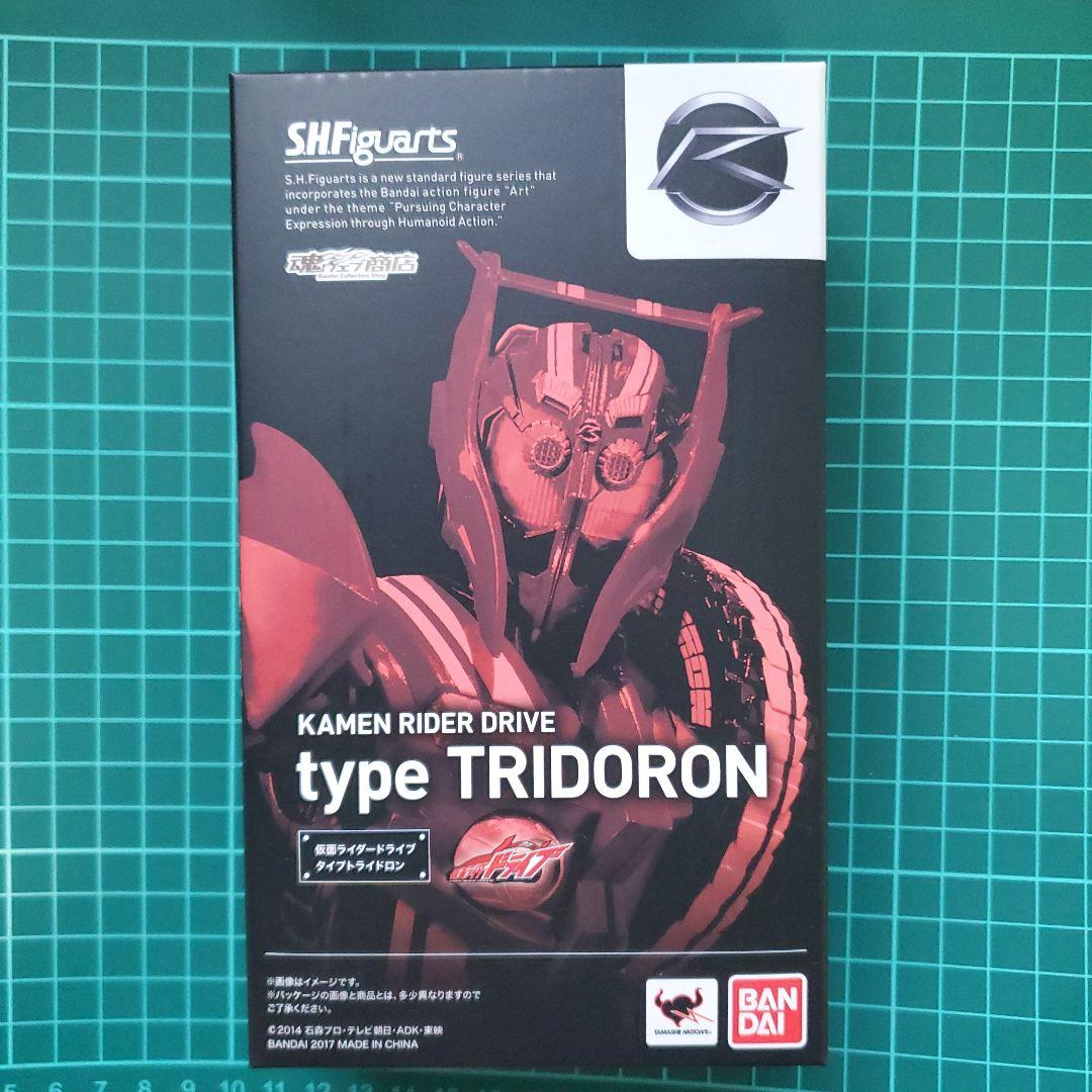 こ*ん様 SHF 仮面ライダードライブ タイプトライドロン