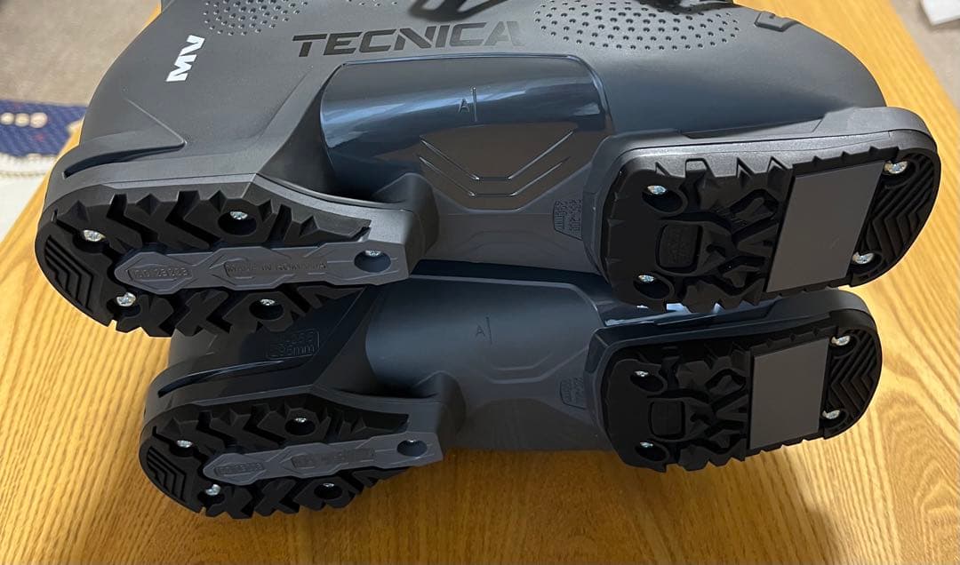 テクニカスキーブーツ22-23マッハスポーツMV110 GW 25.5㎝
