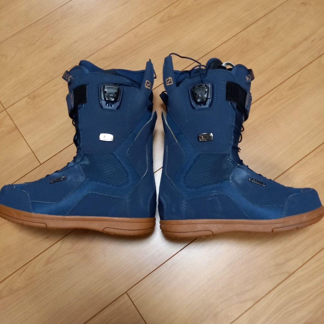 スノーボードブーツ DEELUXE ID ネイビー