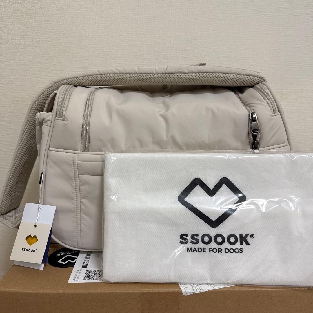SSOOOK 犬用キャリーバッグ ベージュ Ｓサイズ(右)