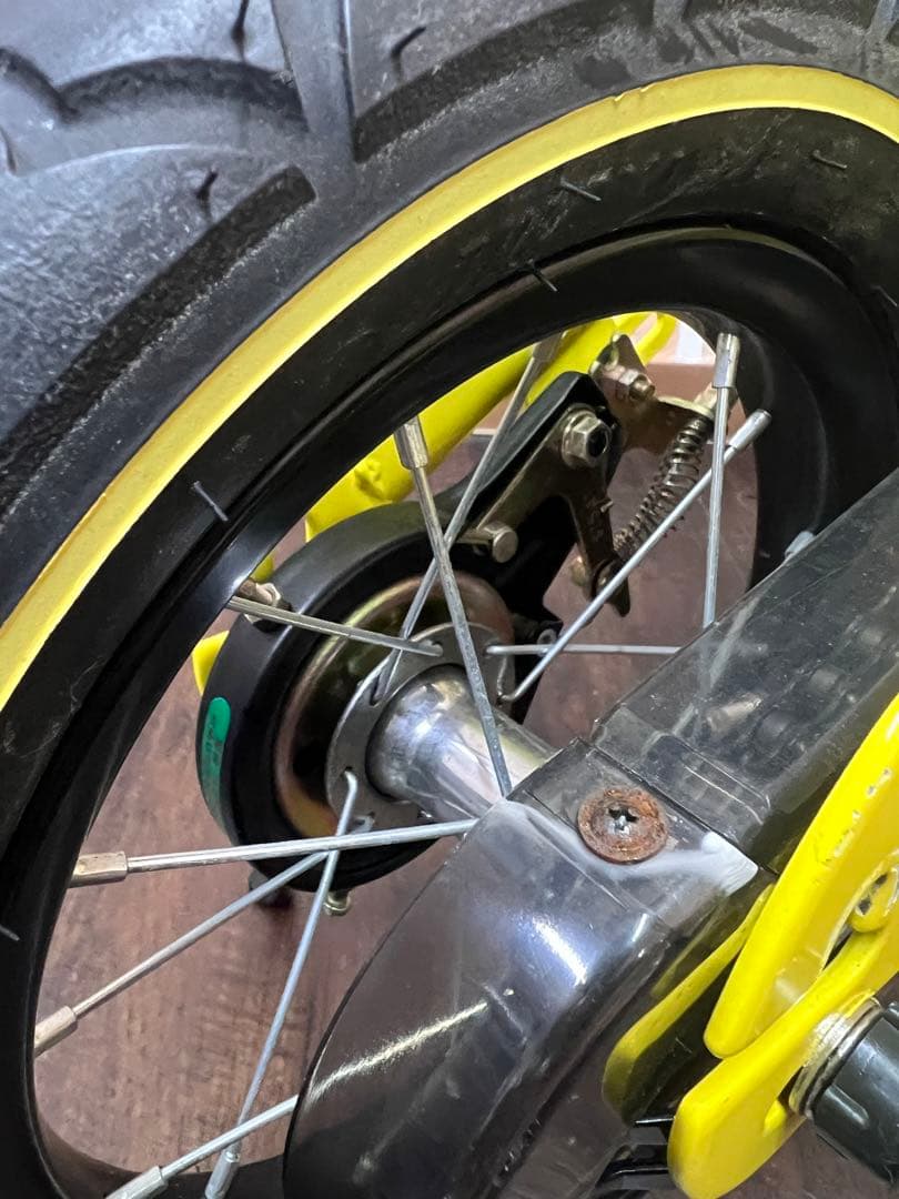 良品　黄色　yellow ヘンシンバイク　キッズバイク　henshin 変身