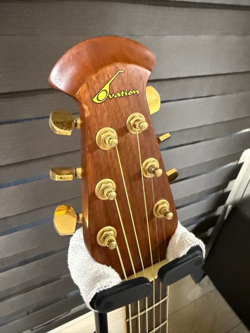 ovation エレアコ