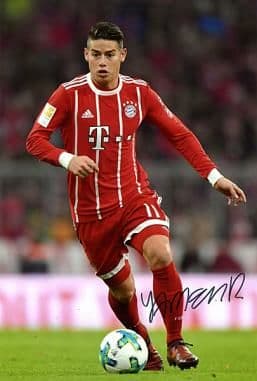 ハメス・ロドリゲス（バイエルン・ミュンヘン）直筆サイン入りフォト　証明書付