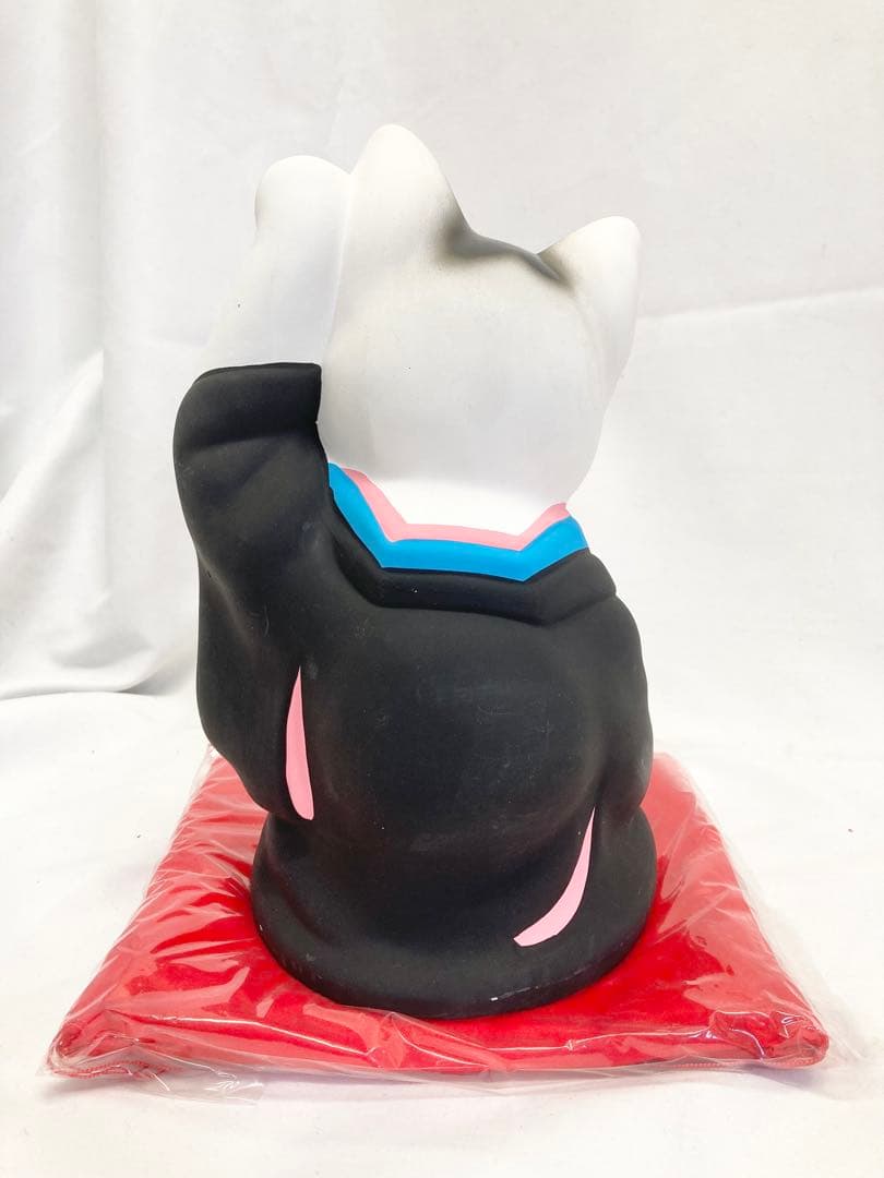 【希少】吉兆招福亭　芸者猫