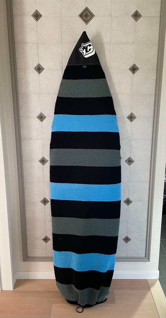 【送料無料】【美品】JSサーフボード　モンスタボックス2020　5.8