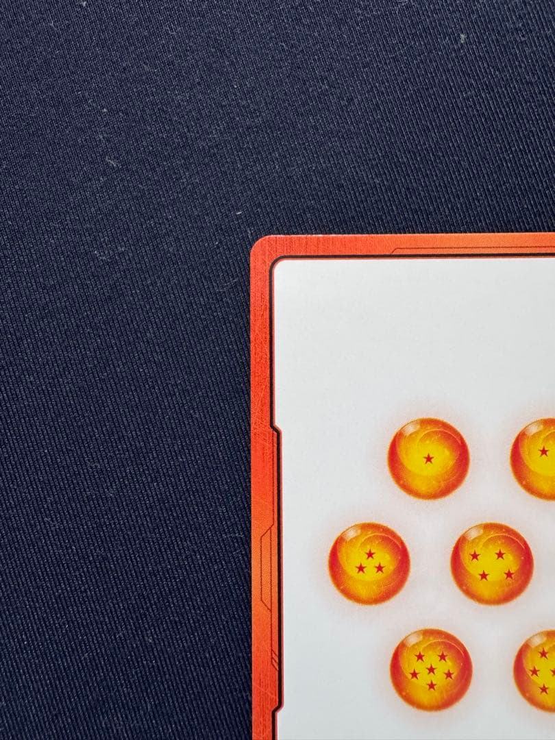 32巻　エナジーマーカー　トランクス青年期　ブルマ　パラレル