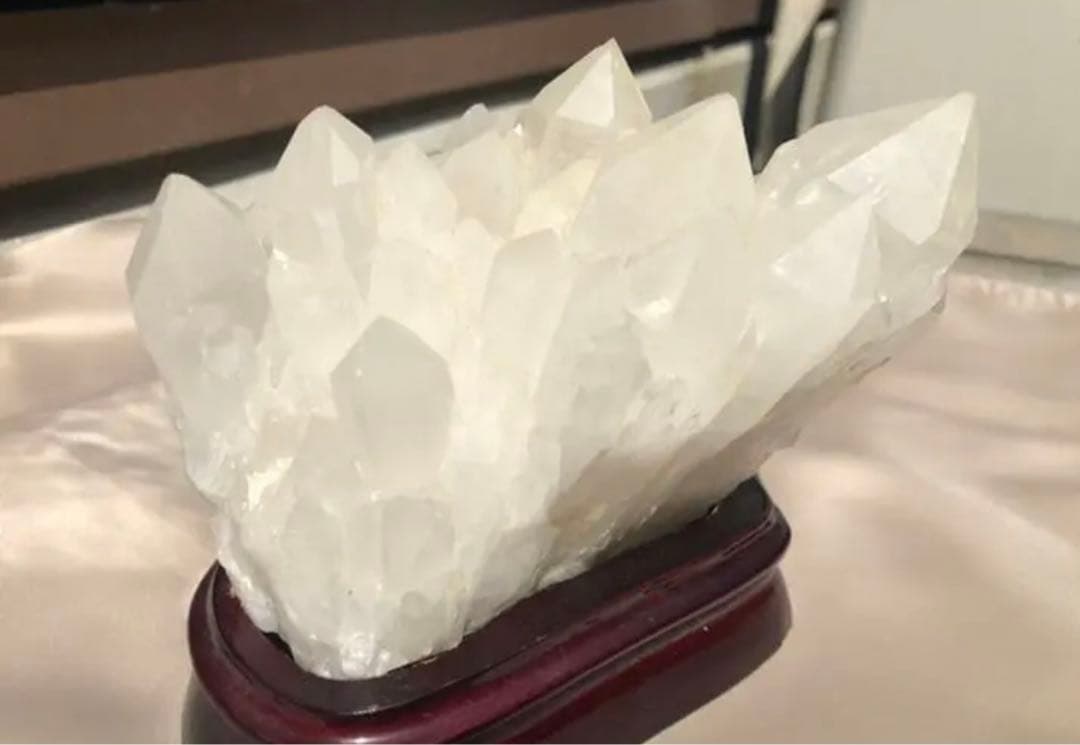 ミルキークォーツ✩クラスター 特大 水晶 1kg越え