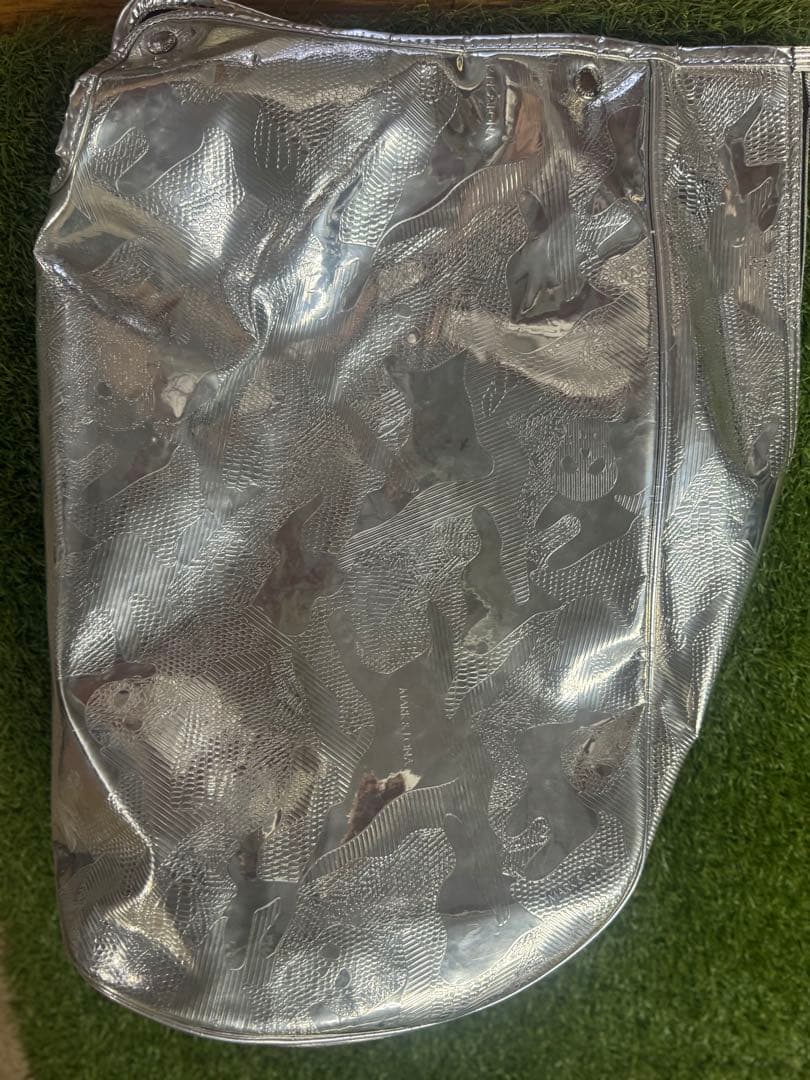 MARK & LONA メタリックシルバーゴルフバッグ