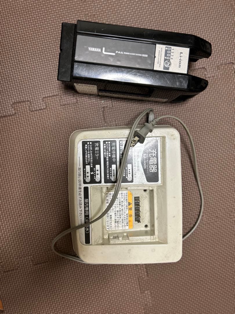 ノ*ア様 Yamaha Li-ionバッテリー X83-8212A-23 充電器