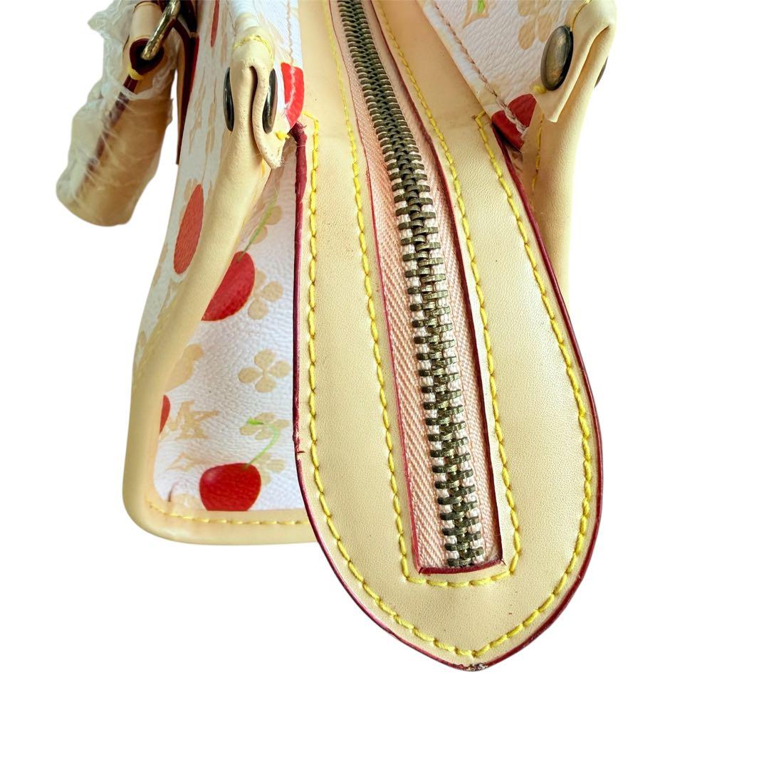 【希少・激レア】ディズニー　ミッキー　モノグラム　チェリー　バッグ　匿名配送