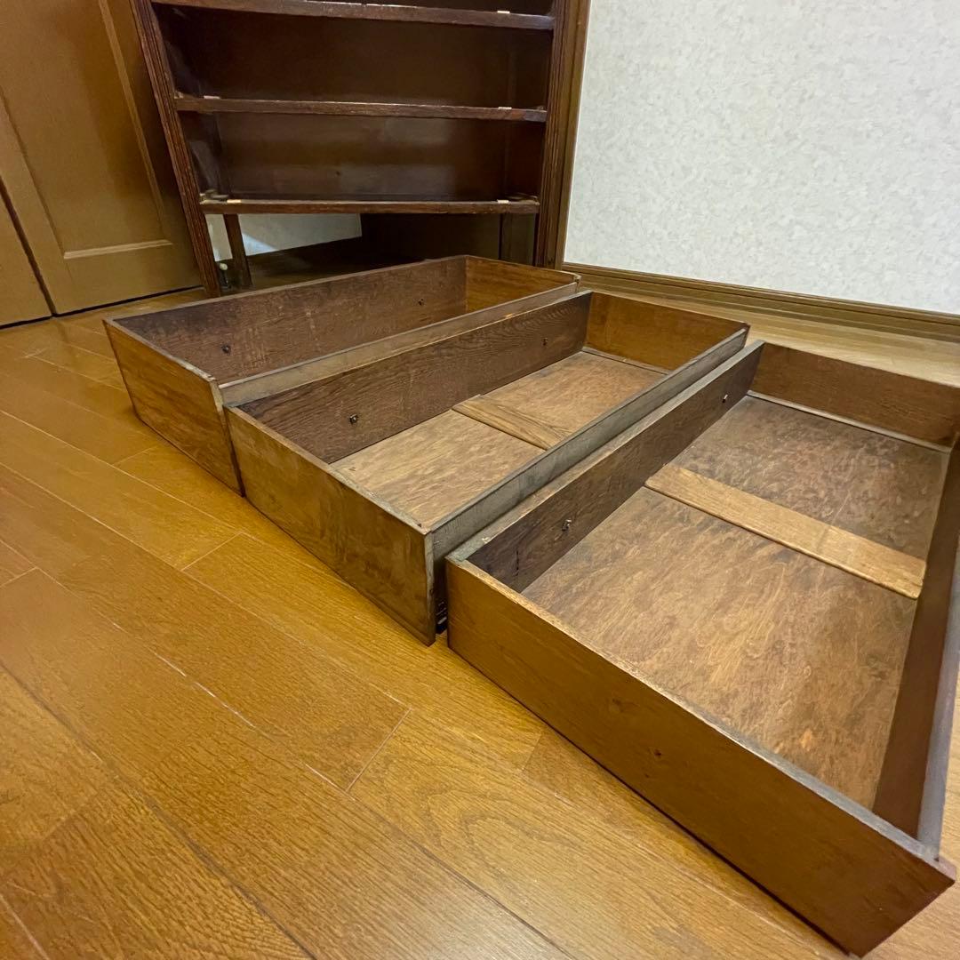 イギリスアンティーク　ミラー付きチェスト　オーク　柱ツイスト　3段引き出し