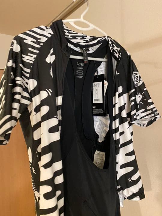 Specialized限定ジャージ上下＋GORE C5新品ビブ s-works