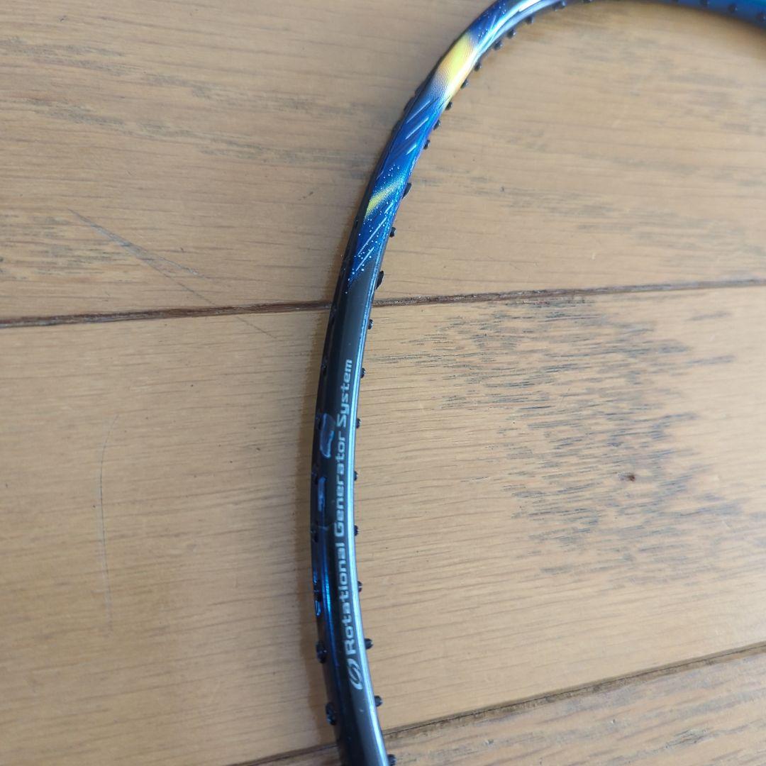 ヨネックス　アストロクス77　ラケット　中古品