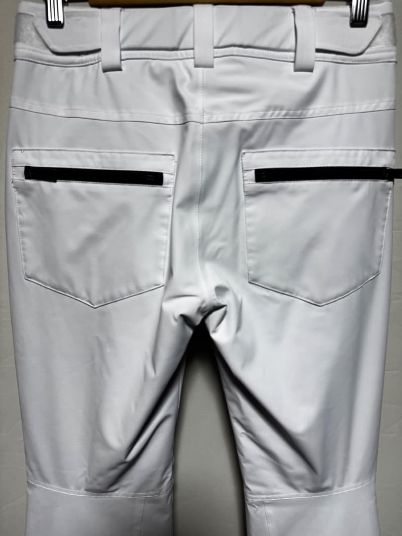 デサント WOMEN'S PANTS スキーウェア DWWYGD38D 新品