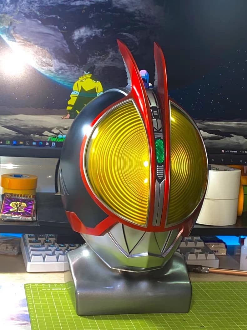 仮面ライダーファイズ 1/1 着用可能ヘルメット (コスプレ・特撮用)