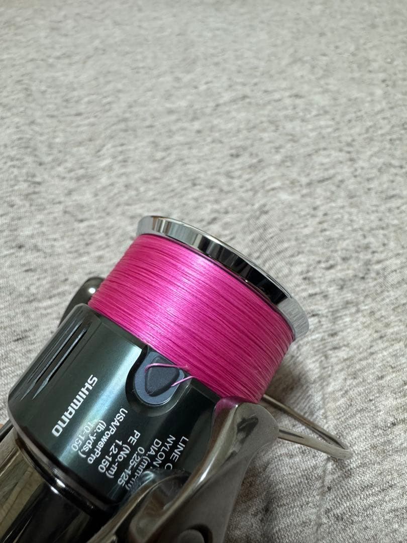 SHIMANO STELLA 3000MHG リール(新品)