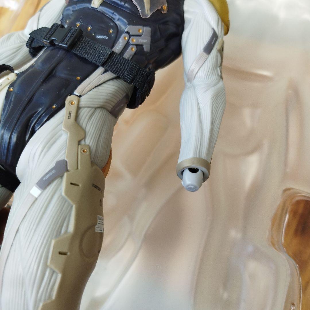 ゲームキャラクター RAH RAIDEN L GEAR SOLID