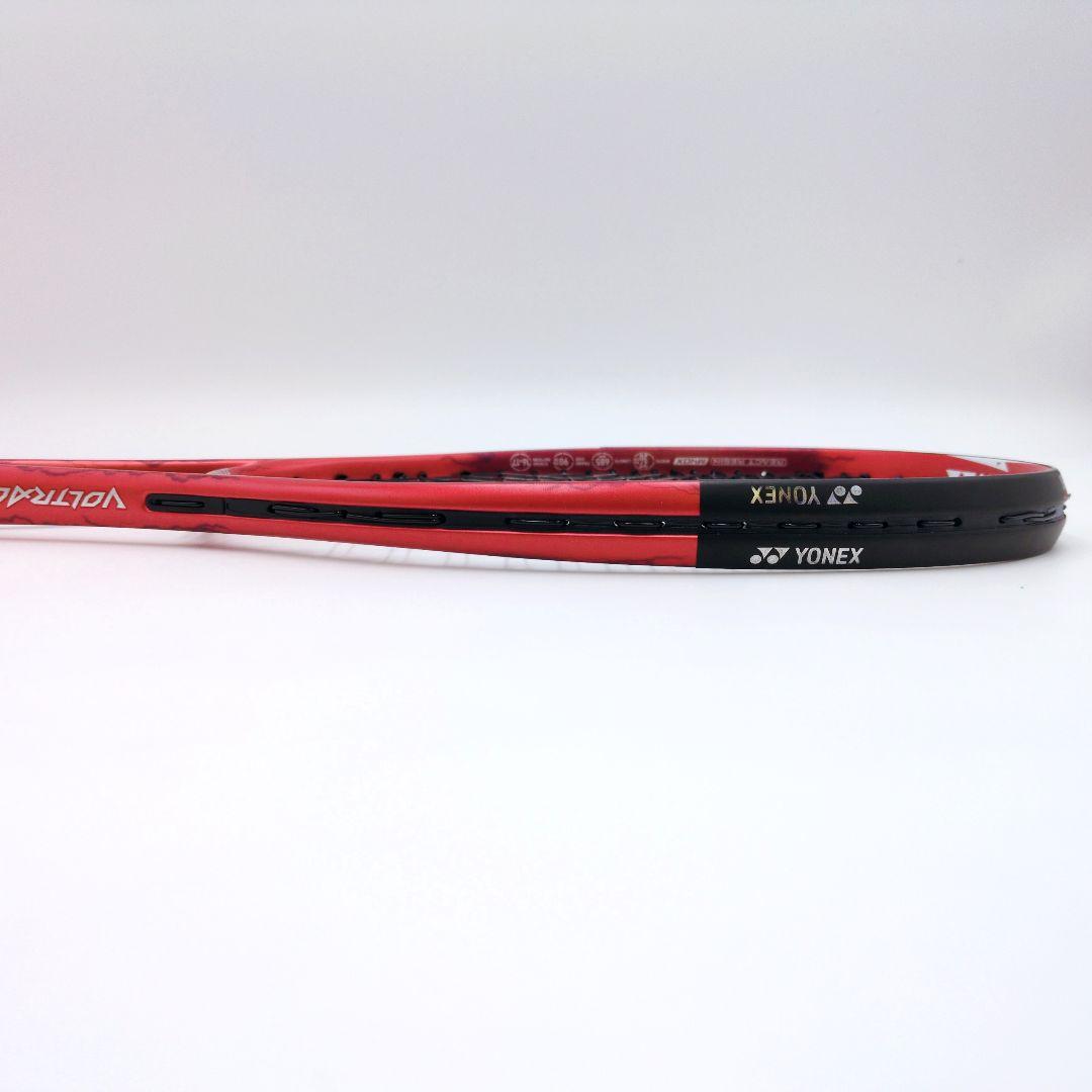 【極美品】YONEX VOLTRAGE 7V クレナイ ボルトレイジ ケース付